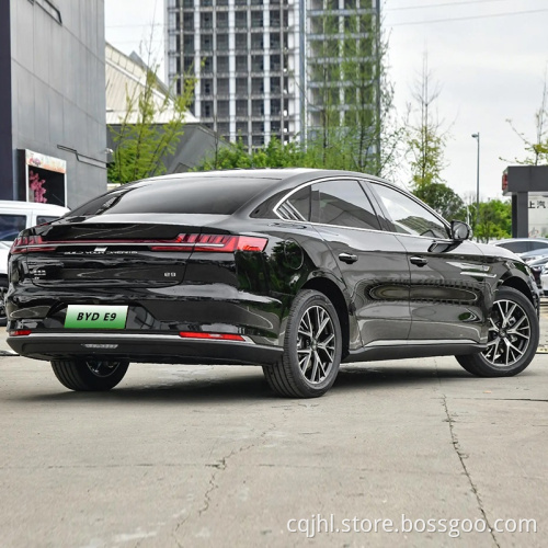 2022 Made In China Version In Stock Fast Delivery Electric Car New Energy Car Byd E9 For Adult Small Electric Cars
